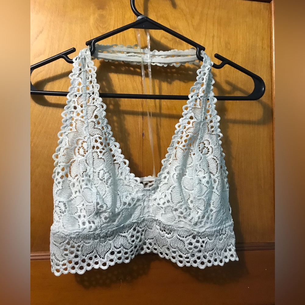 Aerie Lace Halter Bralette. Medium